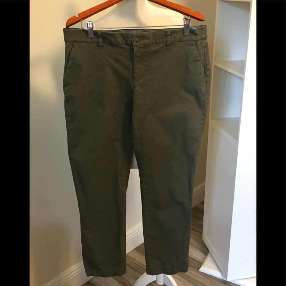 Tommy Hilfiger sz12 Olive green ankle-cropped